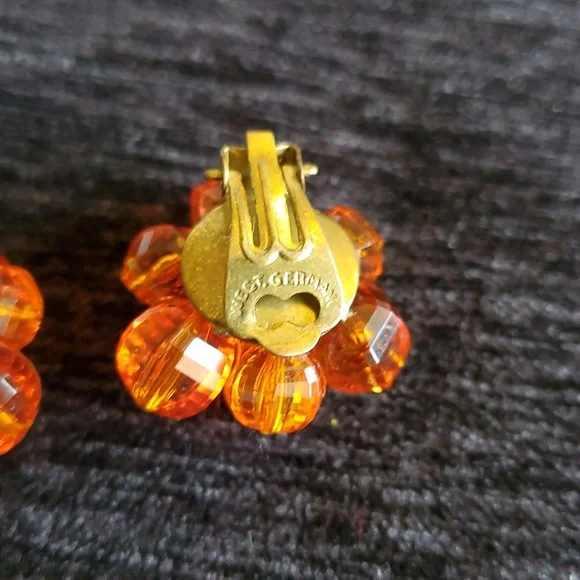 Vintage West Germany Amber Clip On Orange Faceted Beaded Cluster Flower Earrings - Picture 5 of 15
